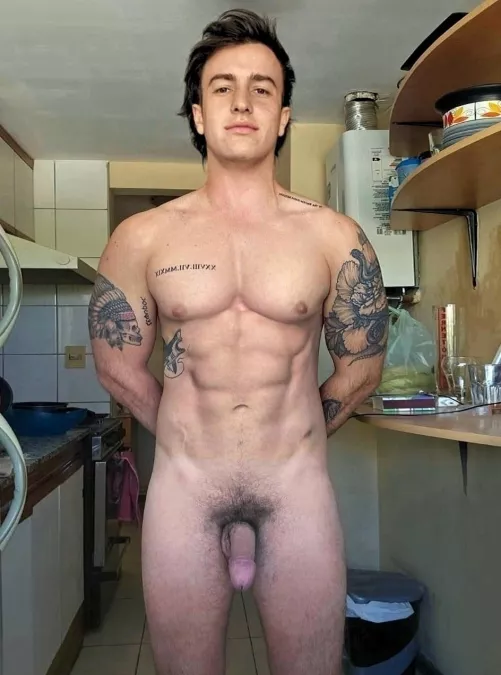 Hey bros! Let's play a game, guess if I'm NATTY OR NOT 😉[21] by asexyspiderman