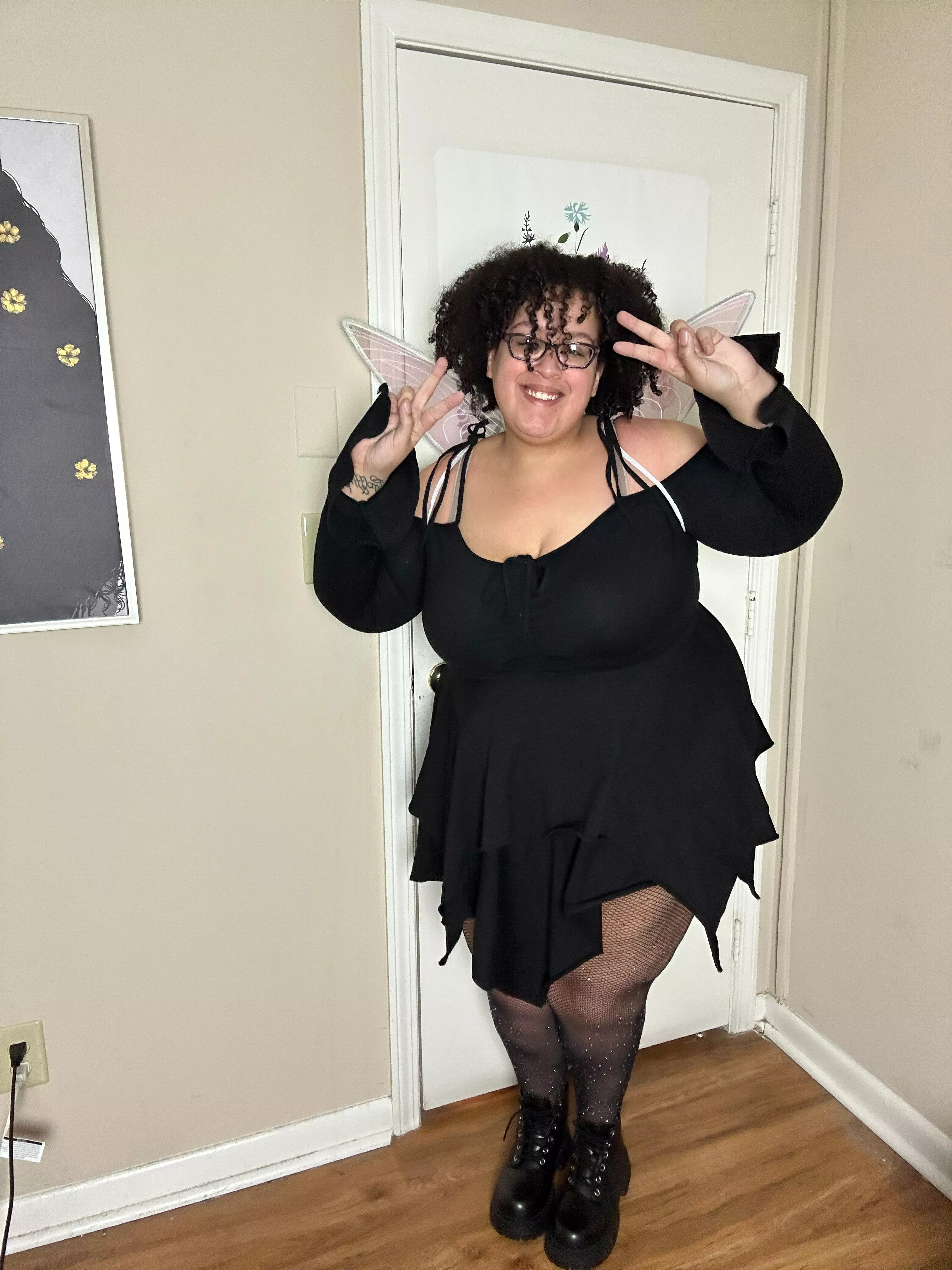 Hope you're having a great start to your week! posted by thicktiffany