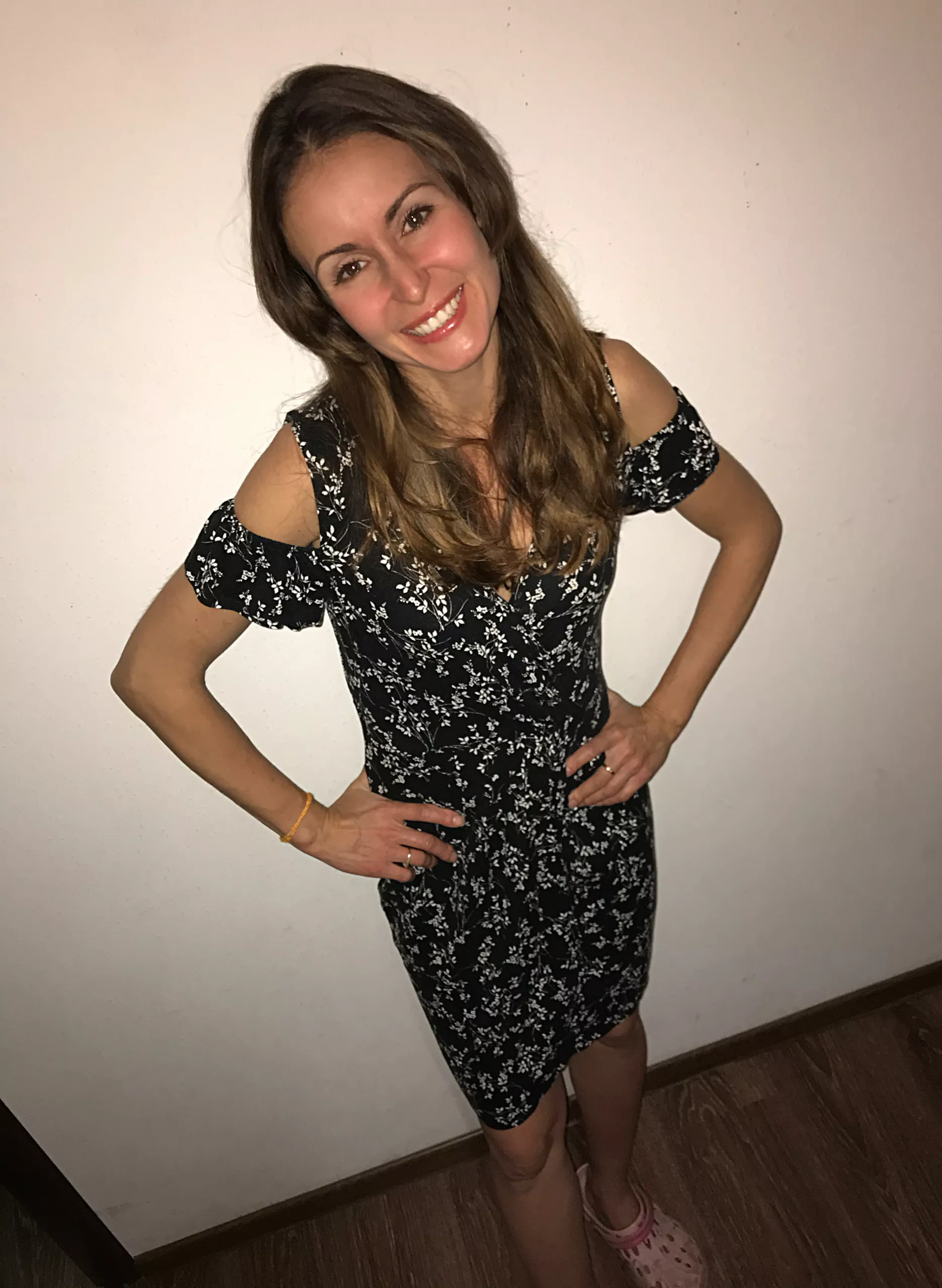 I could make your evening more passionate and exciting. posted by Viki_soul