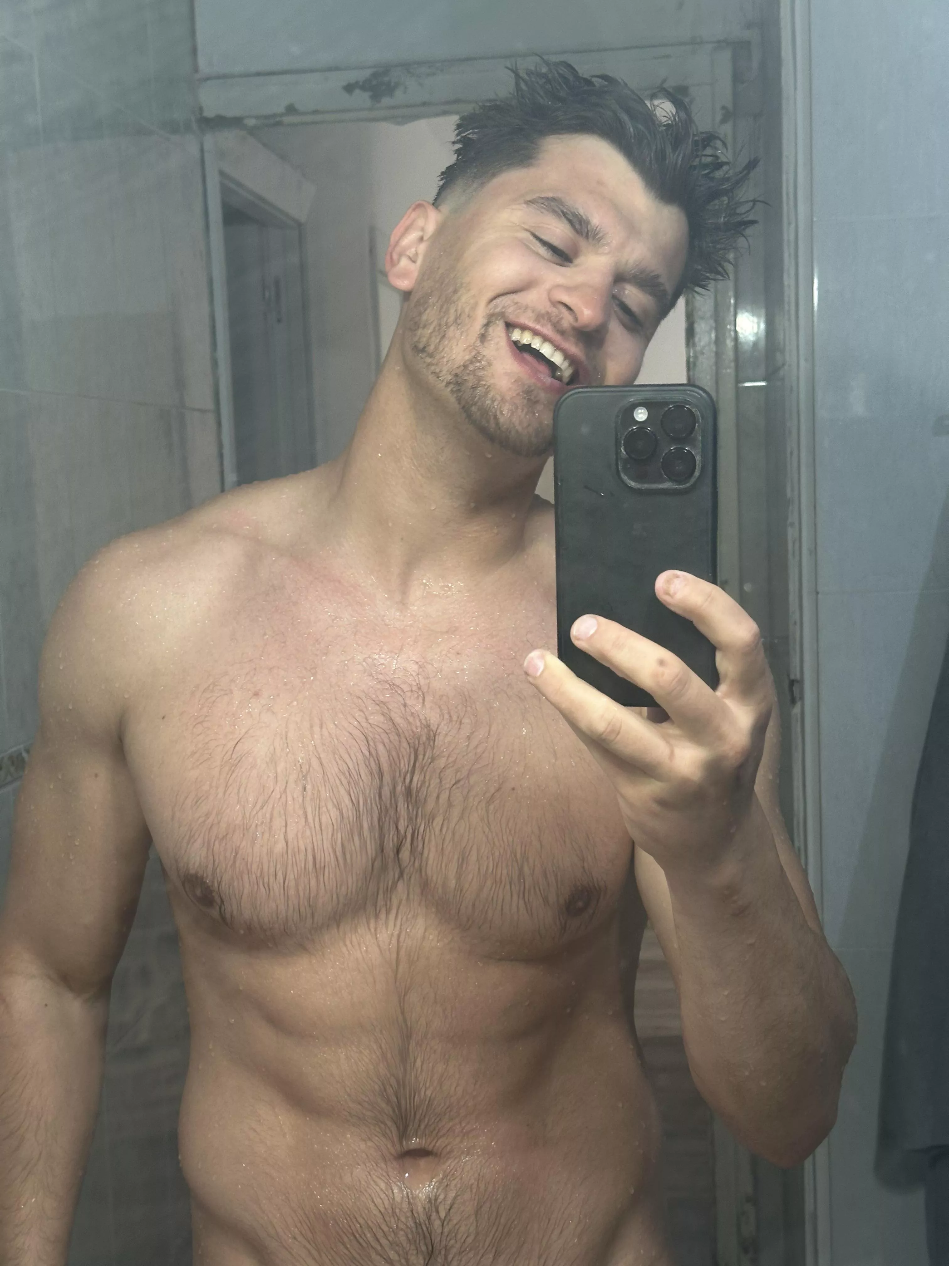 If u smile you will always have a love posted by realisiwak