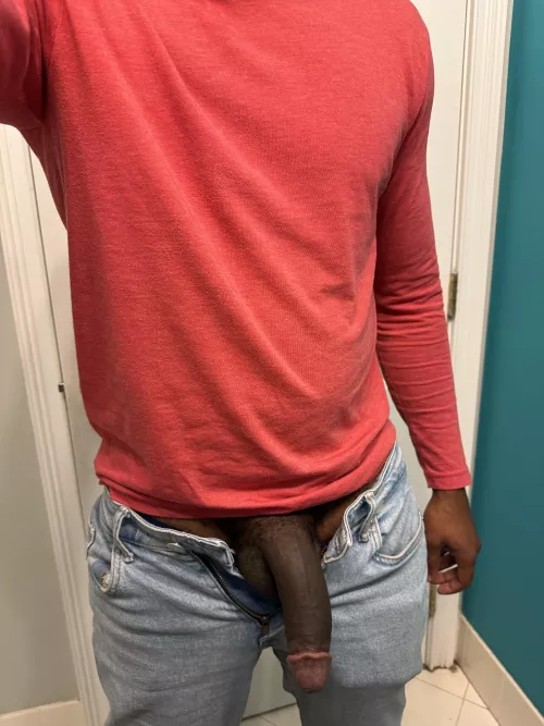 Letting it hang by jojoseff01