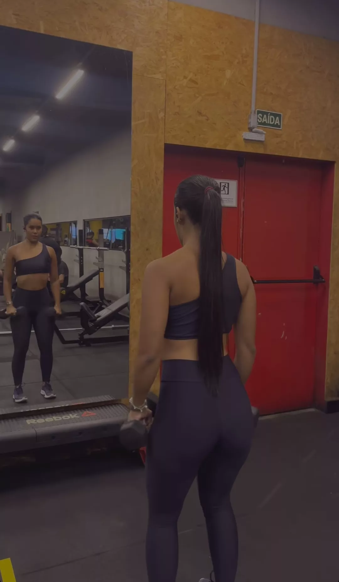 Mirror image posted by Greedy-Visual-3591