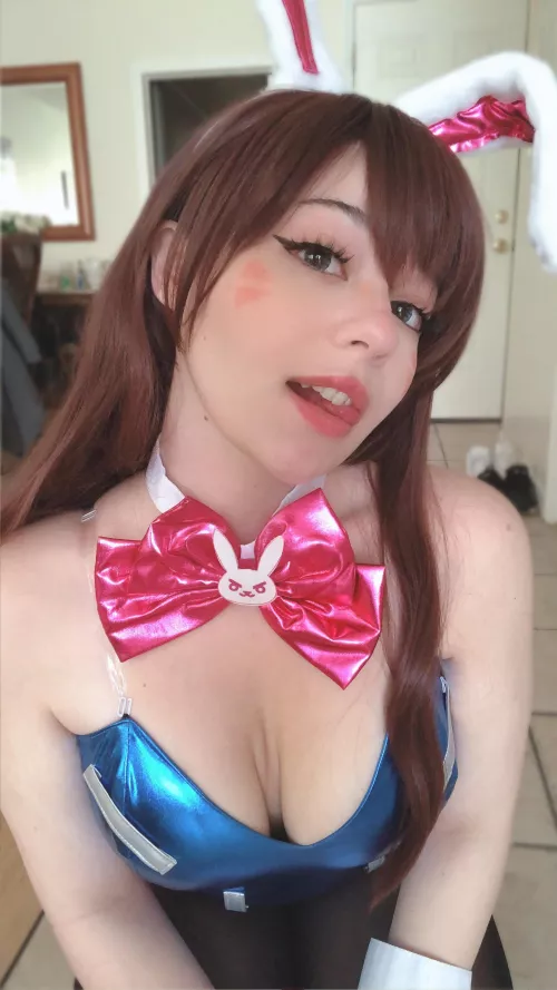 My Bunny DVa Cosplay :) by not_sugashi
