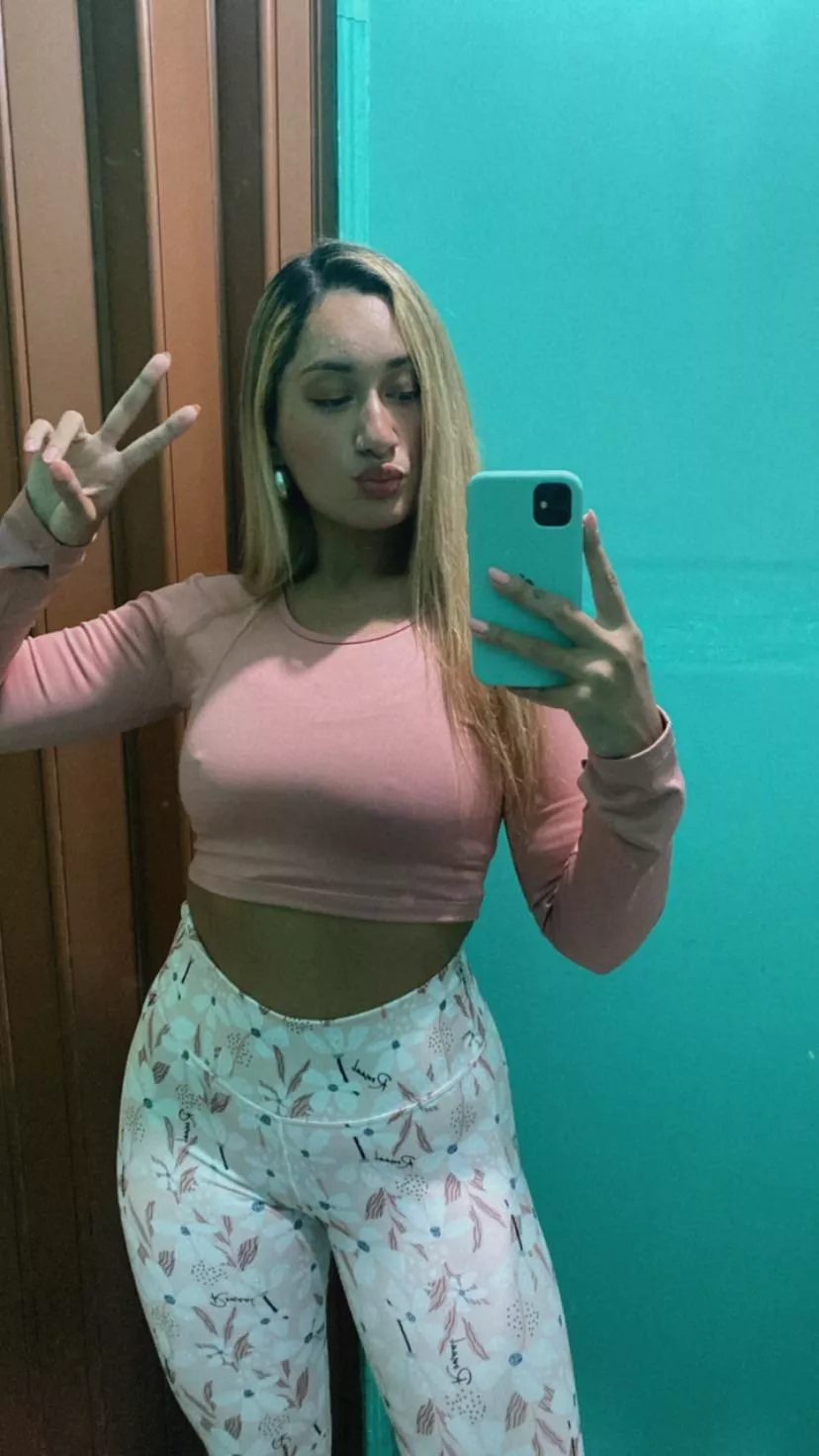 My nipples are so hard lol posted by Loola1997