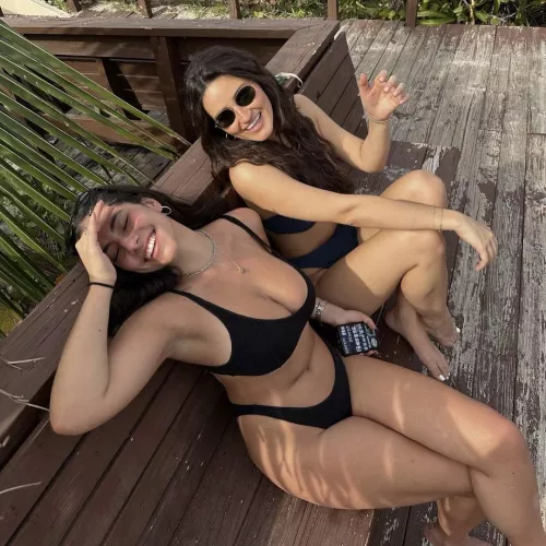 One side of the bench holds more by 21scoobysnacks