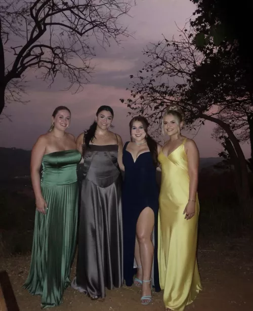 Pick a dress color  by tennisa_zelal