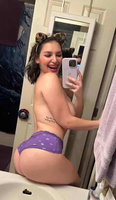 Sending you this before bed posted by StarlightEclipse-Sha