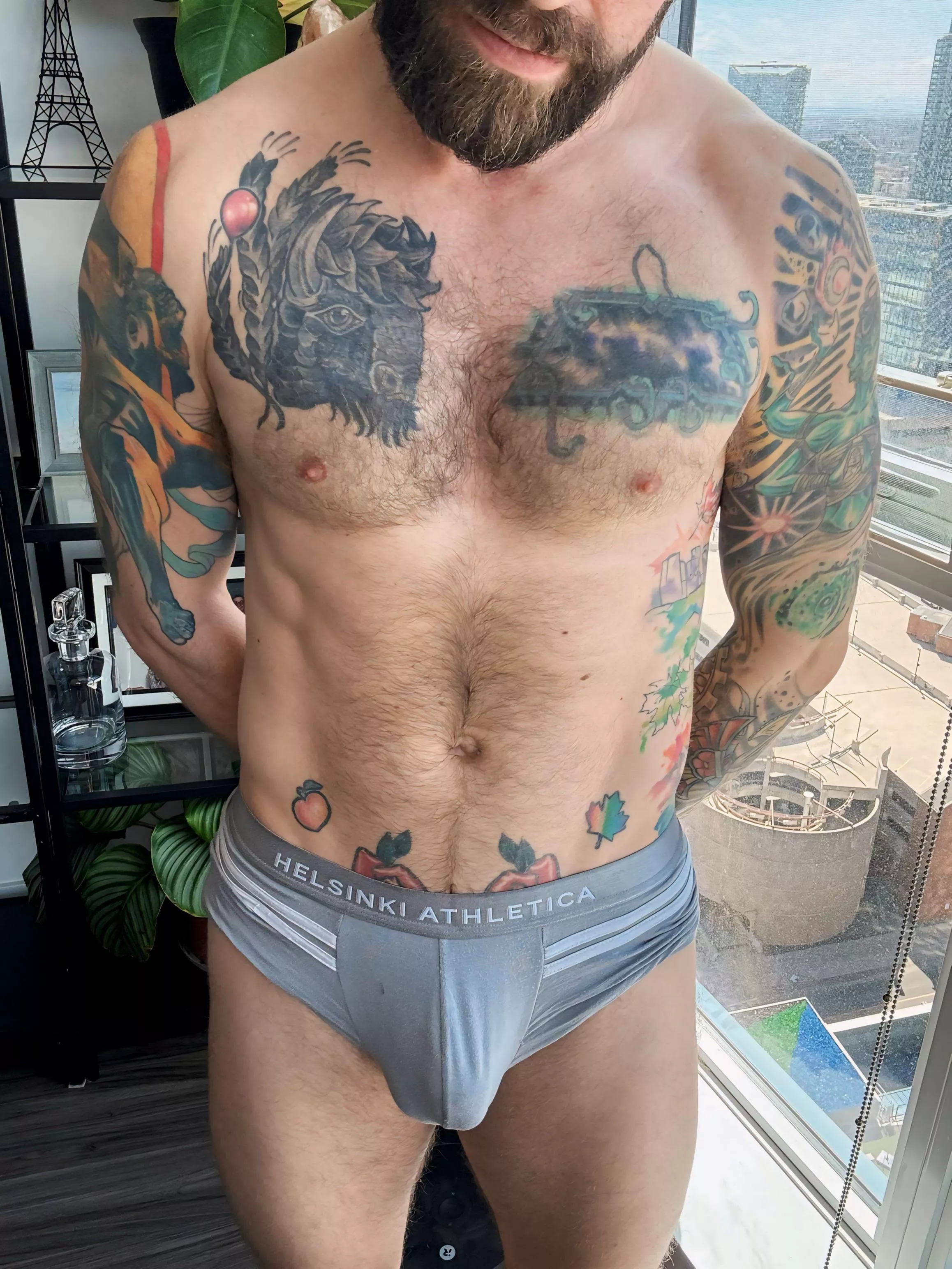 Should I lose the undies?😈 posted by thedarrenduvall