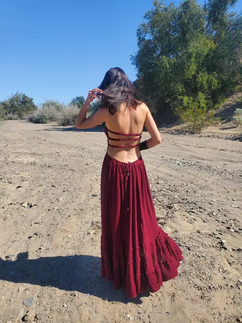 The red pops in the desert by hayley_and_kian