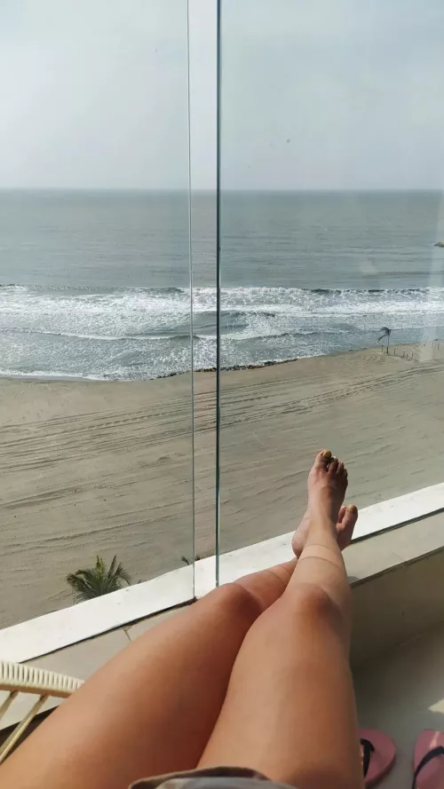 This view  🩷🩷 by LannaBesot