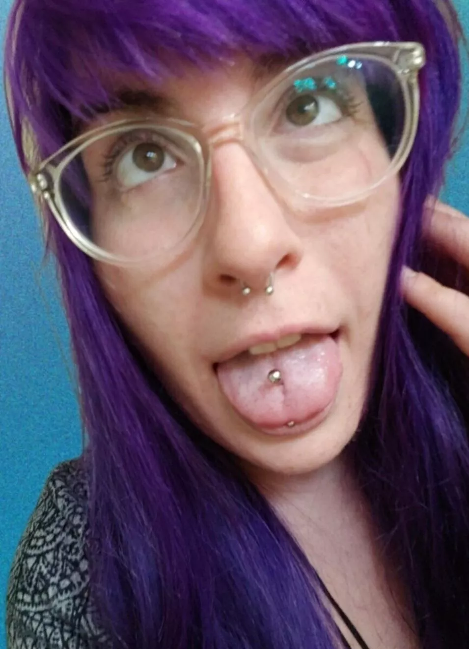 Use my throat, pretty please. posted by maidennnnnn