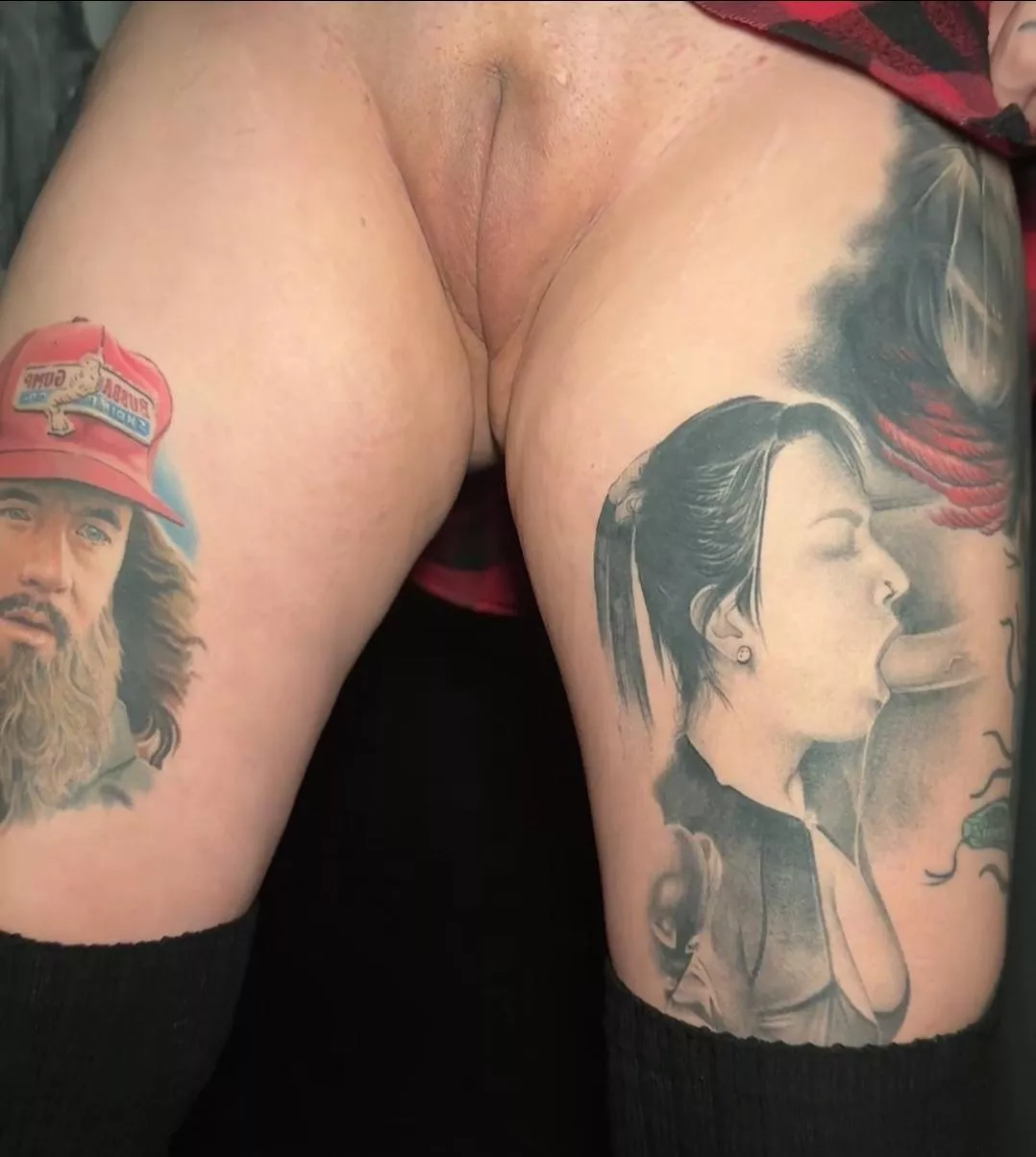 What caught your attention first? posted by Sub-Doxy