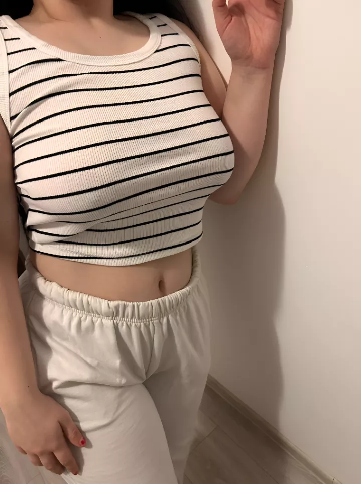 Who needs a bra anyway posted by Lil_Wicked_Evelyn