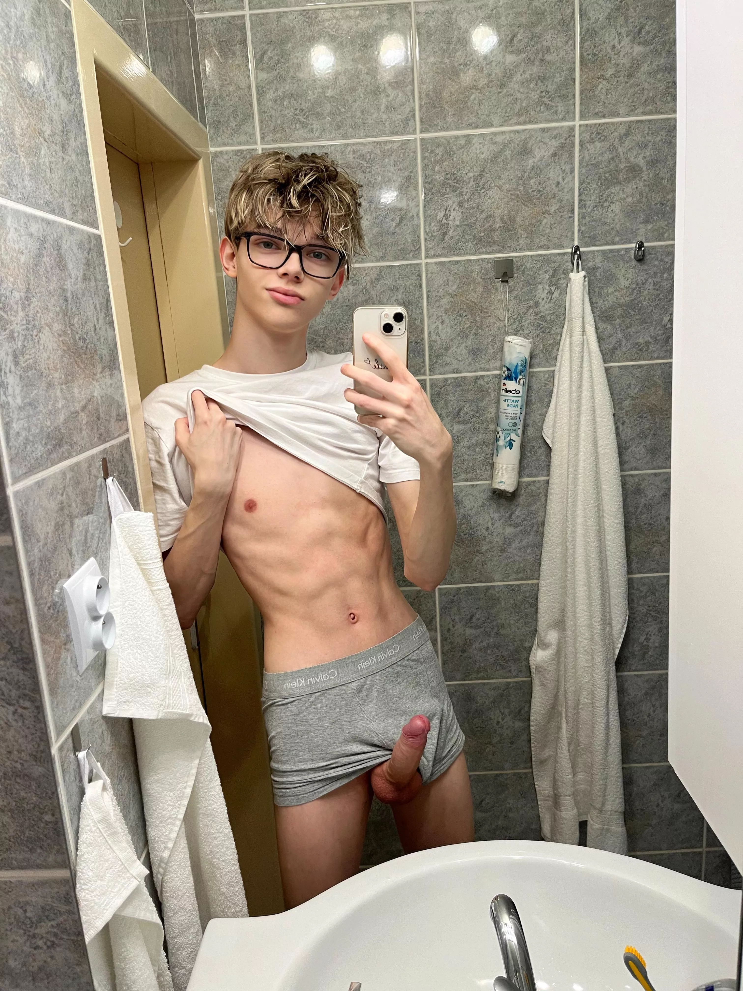 Would it fit in your mouth? posted by Cuteguyy18