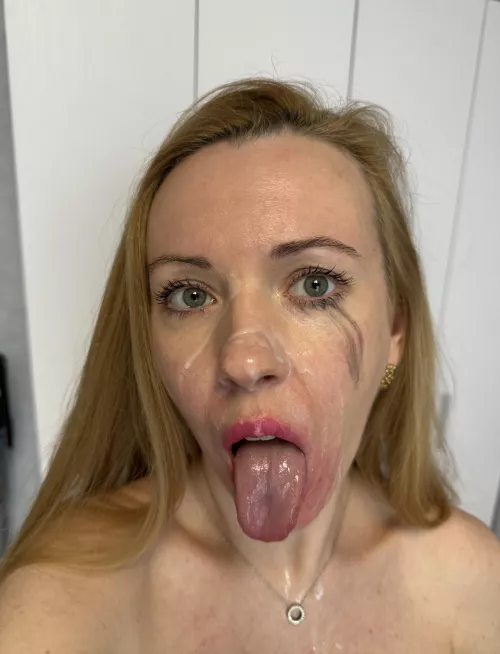 you can paint on me with your sperm by bonedcadiz