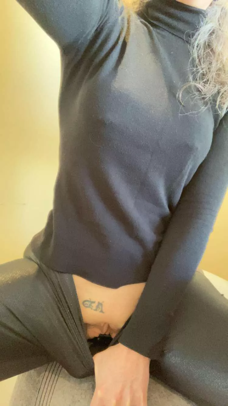 You think you'd like to see more?  posted by xXStoneyBoyXx