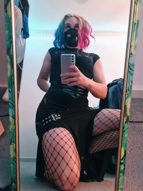 been out like this a few times now, am feeling a lot more confident 😌 ✨️ by AM901