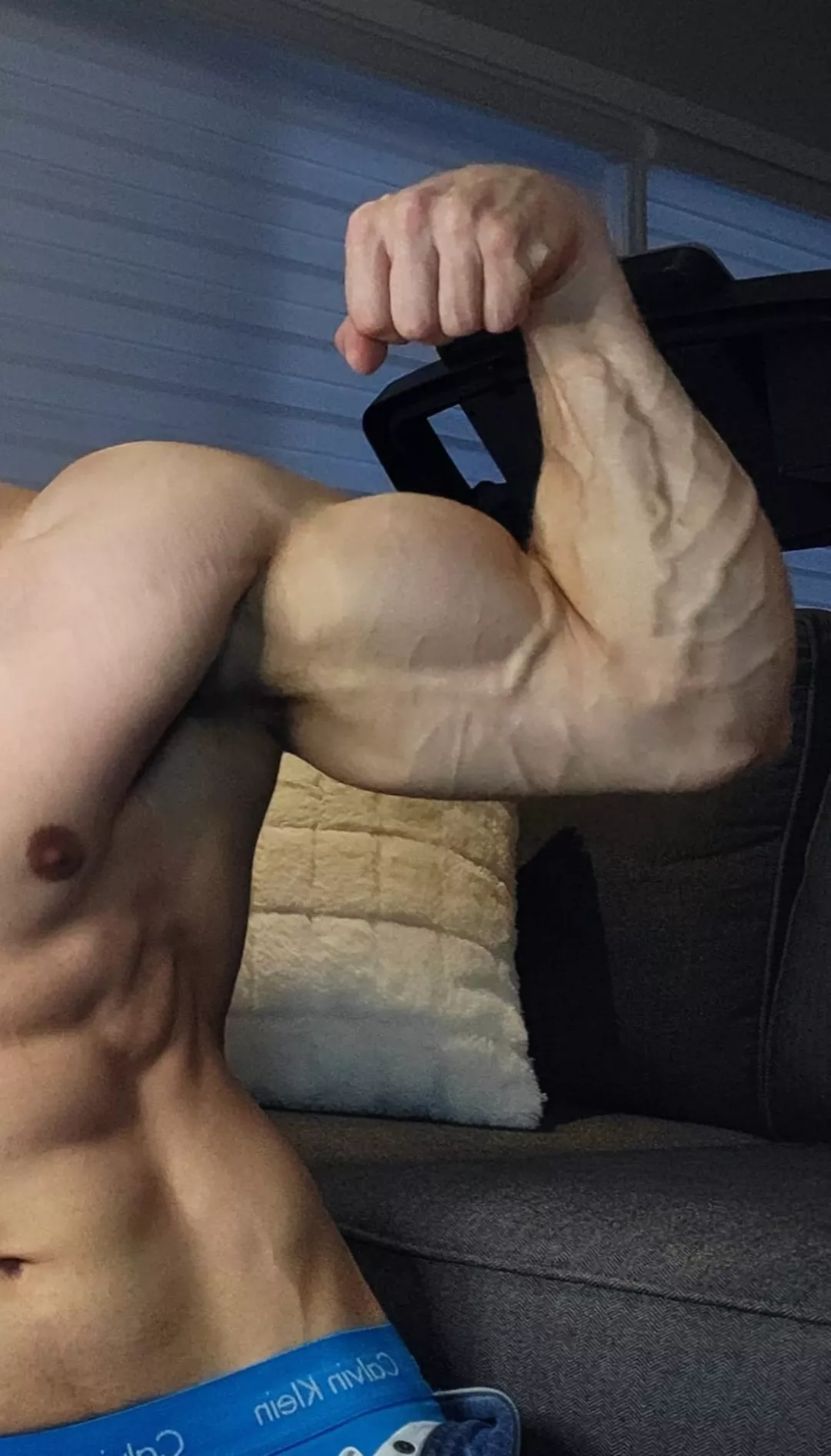 BIG EVERYWHERE 💪🏼😈🔥 posted by John_fitness91