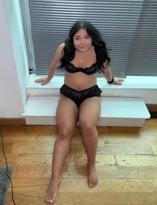 Can you help me take this bikini off of my midget body? ;) by musclemidgett