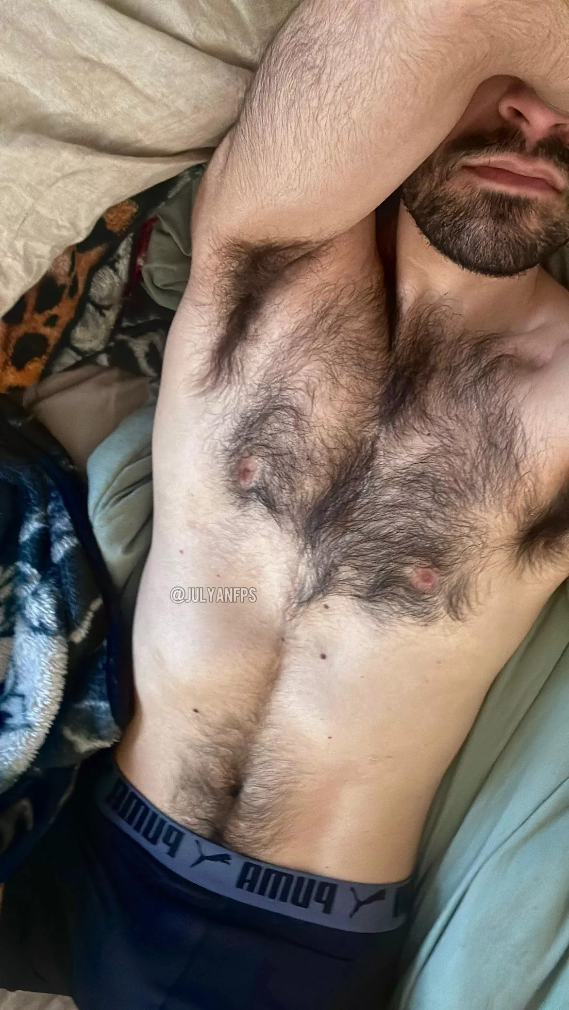 Damn I’m bushy today 🥵 posted by julyanfps