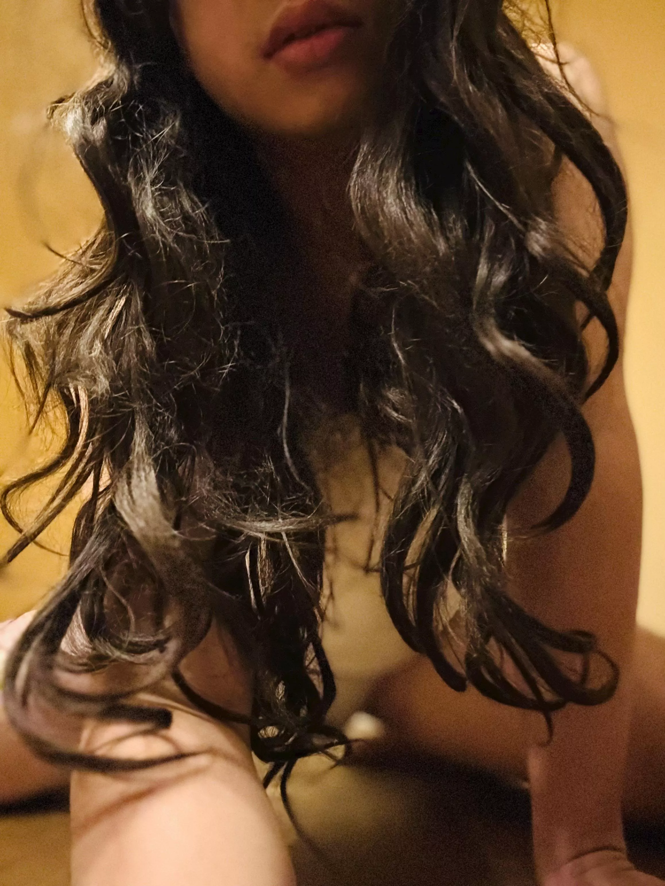 Do I look feminine? 🥰 posted by curious_jennyy