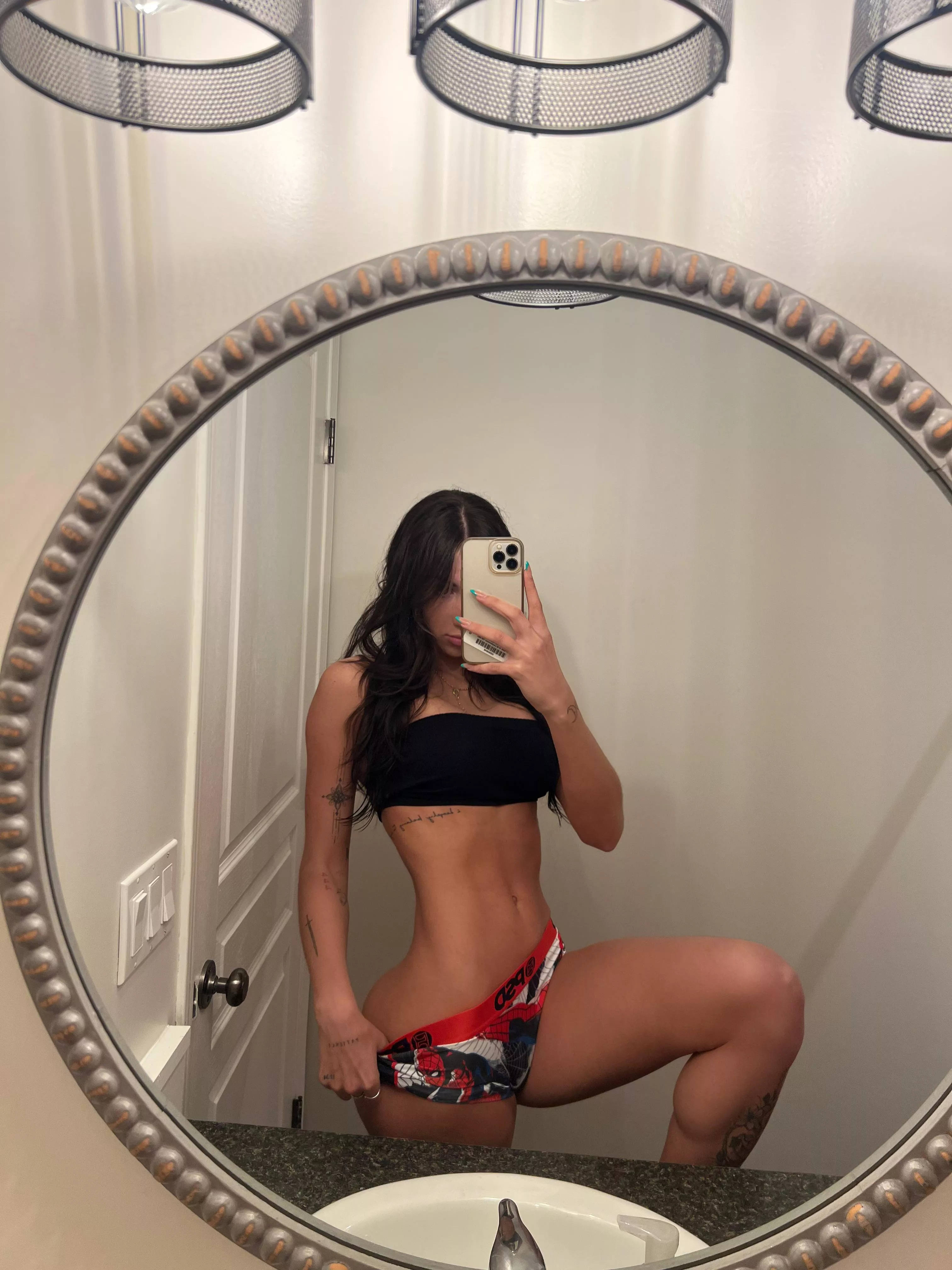 do we like psd shorts posted by noturhoneybb