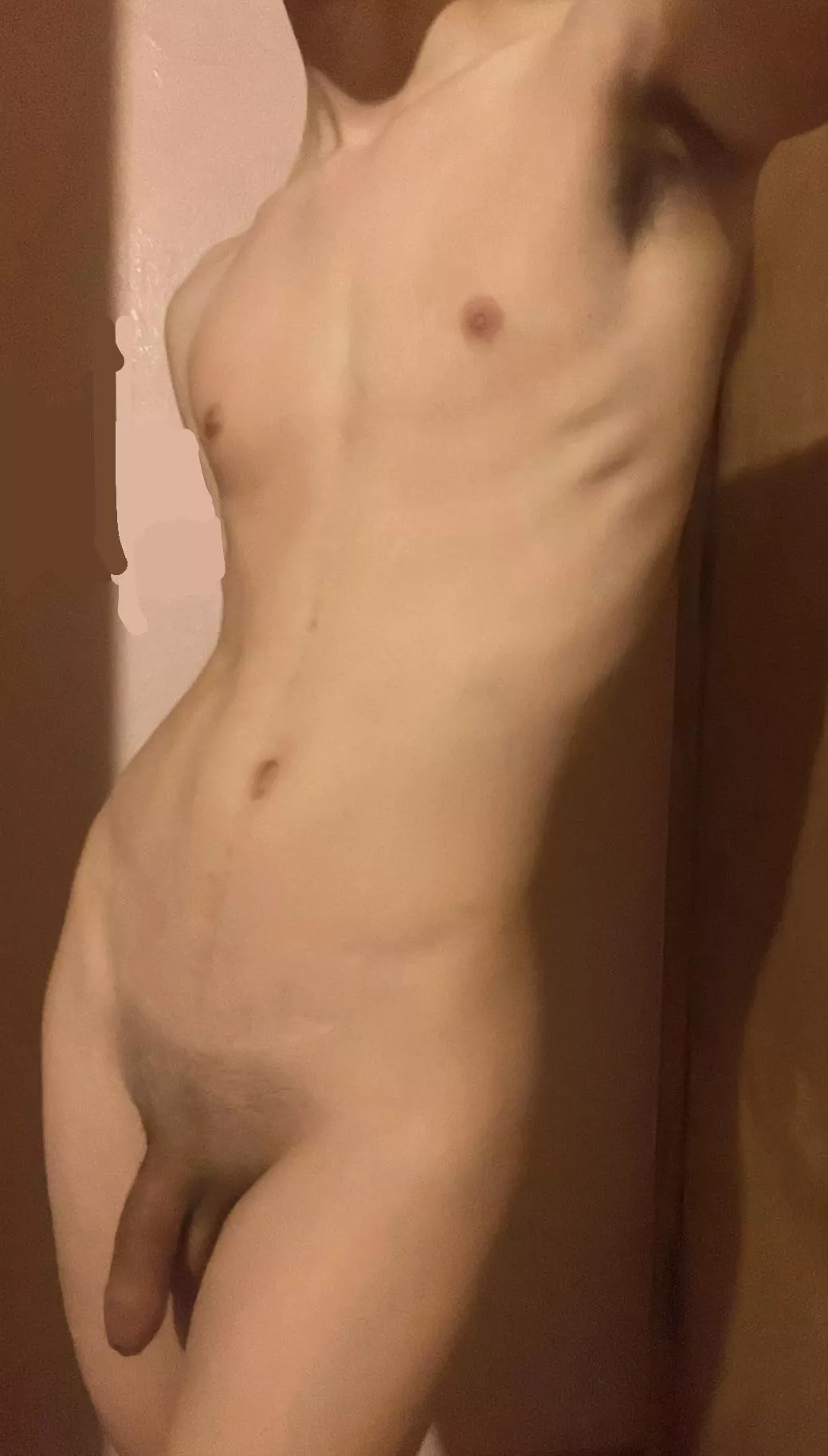 Do you think i’m pretty? posted by Neither-Big7203