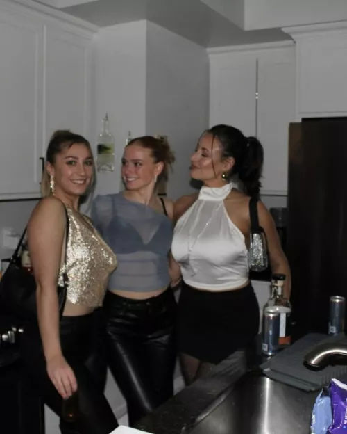 Flashy outfits by flamingzebraface3