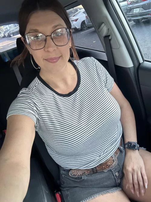 🖤 Happy Humping day or whatever they say. 😂🩷 by Outrageous_Dinner197