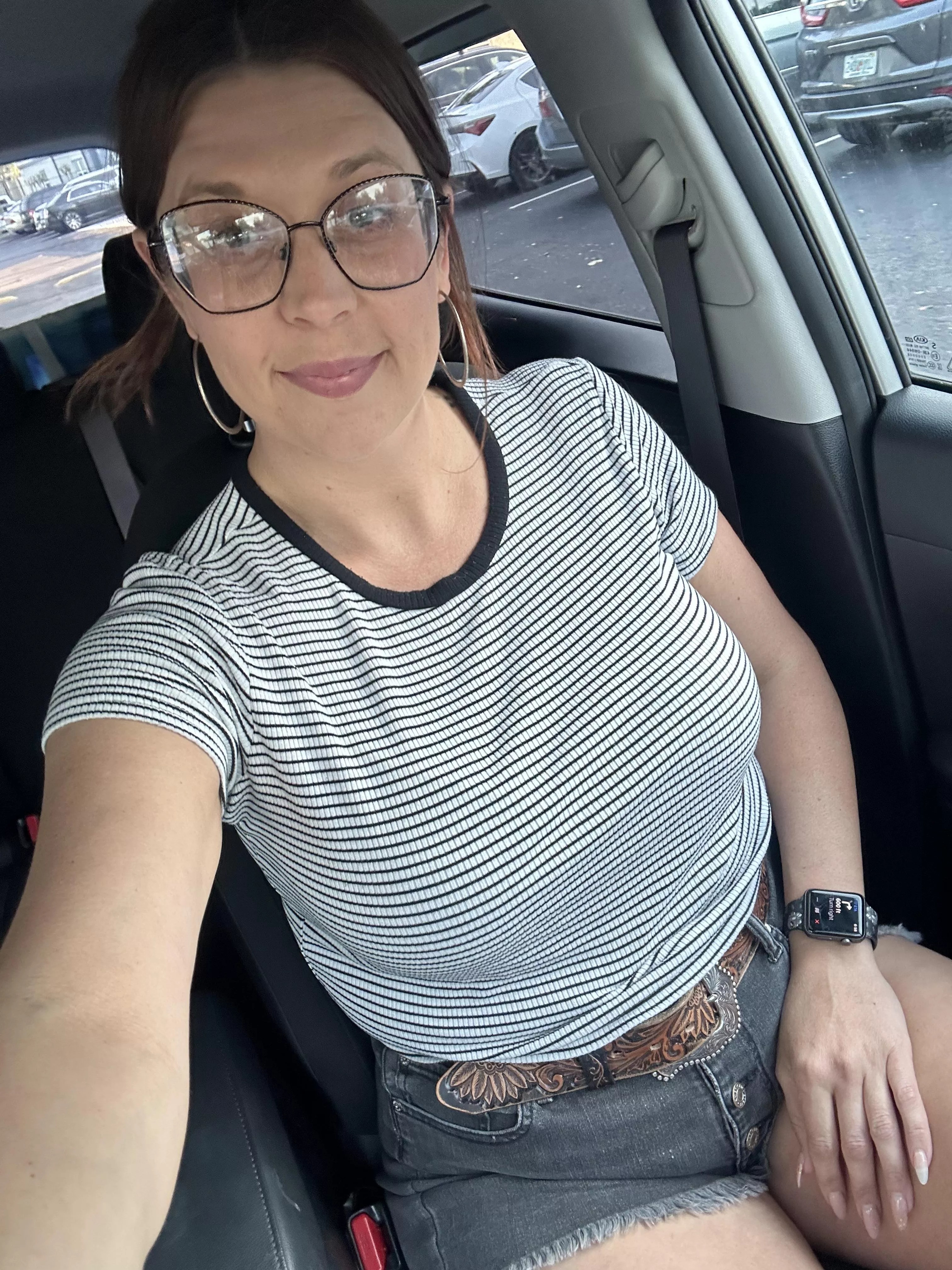 🖤 Happy Humping day or whatever they say. 😂🩷 posted by Outrageous_Dinner197