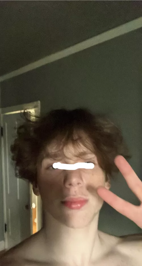 Hi 😋 by Current-Mistake-3361