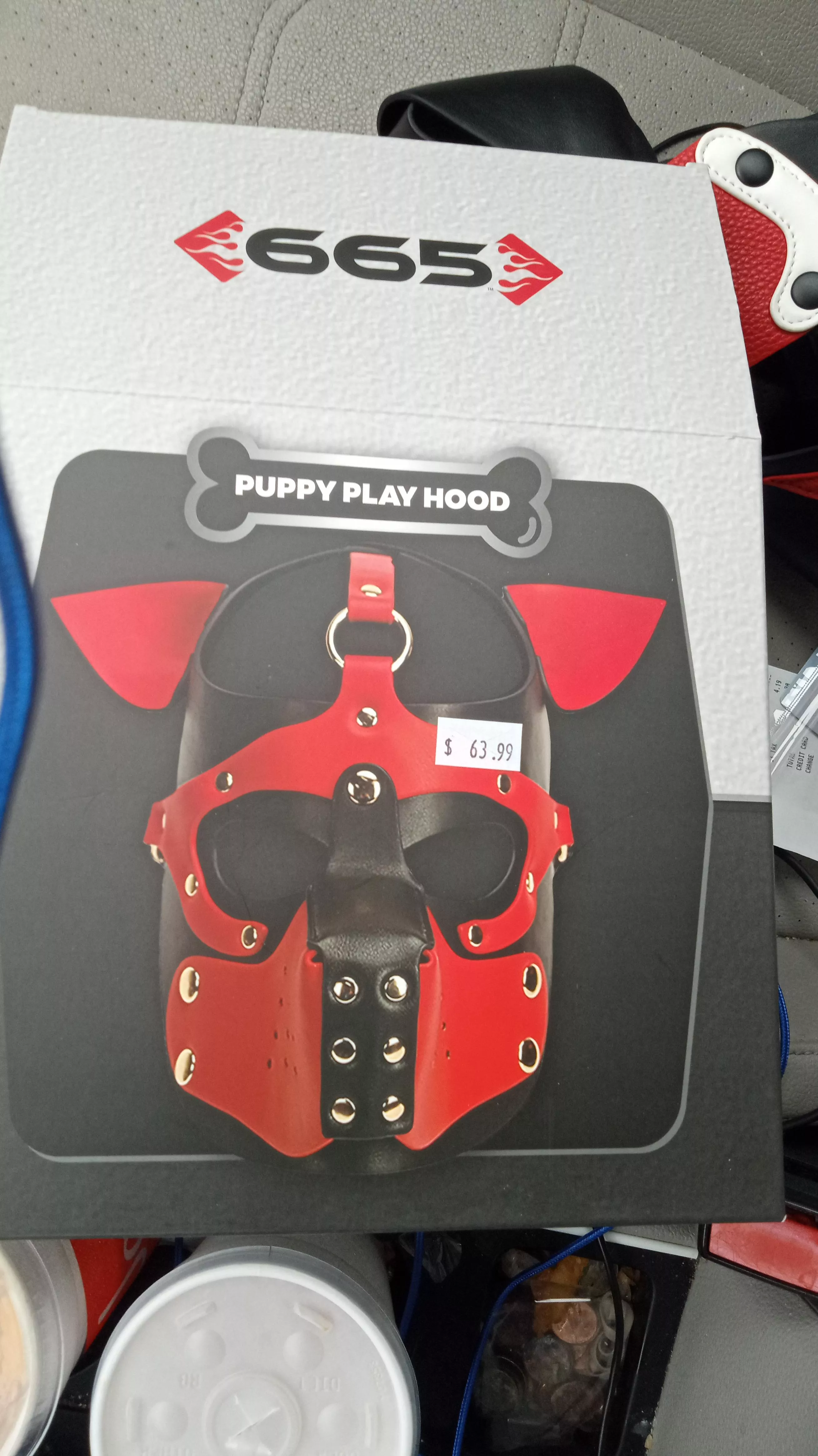 Hi! Long time furry, first time pup. I got a couple of questions, and I hope someone might be able to answer. Questions and comments posted by Furrytrash03