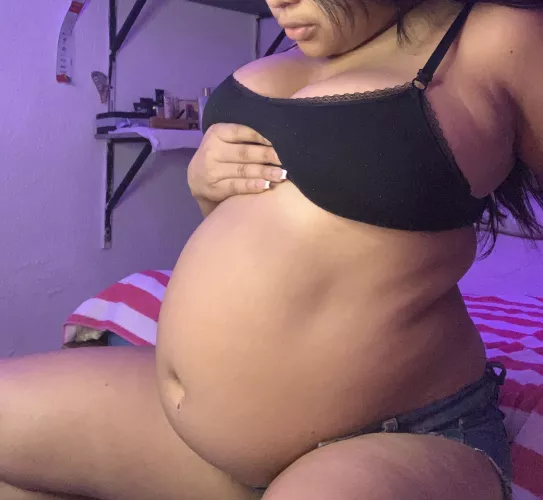 Hot🥵🔞🔞🔞 by Kbellystuff