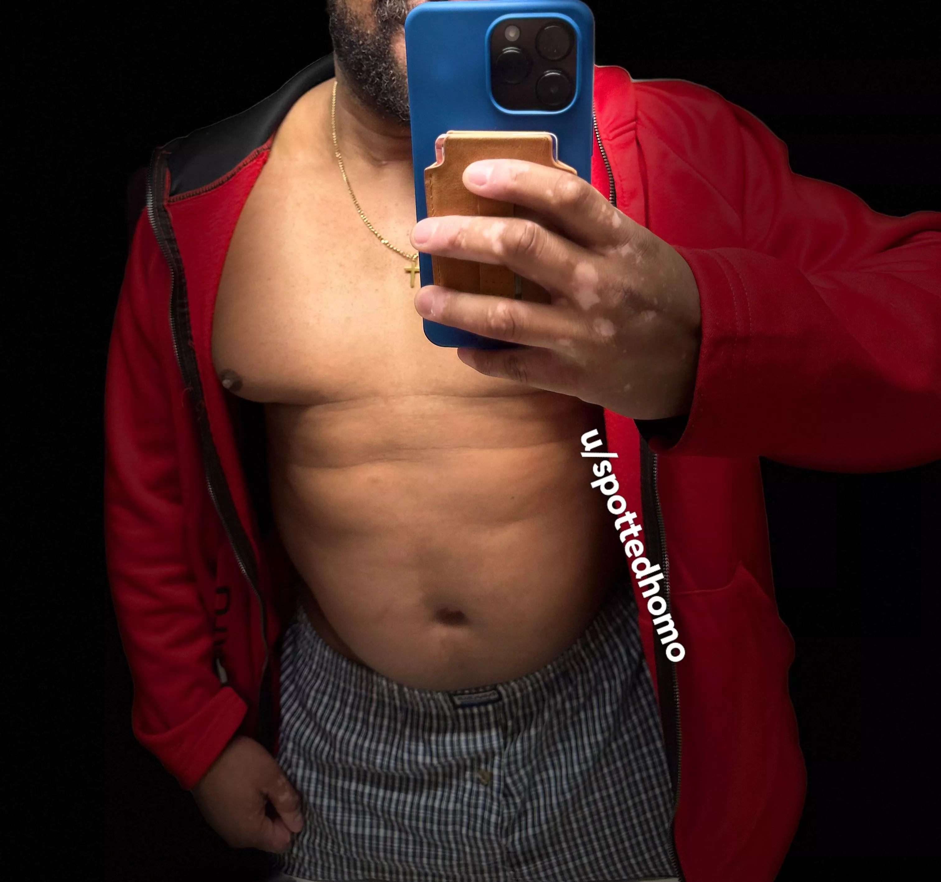 How I sleep when it’s cold.  posted by spottedhomo