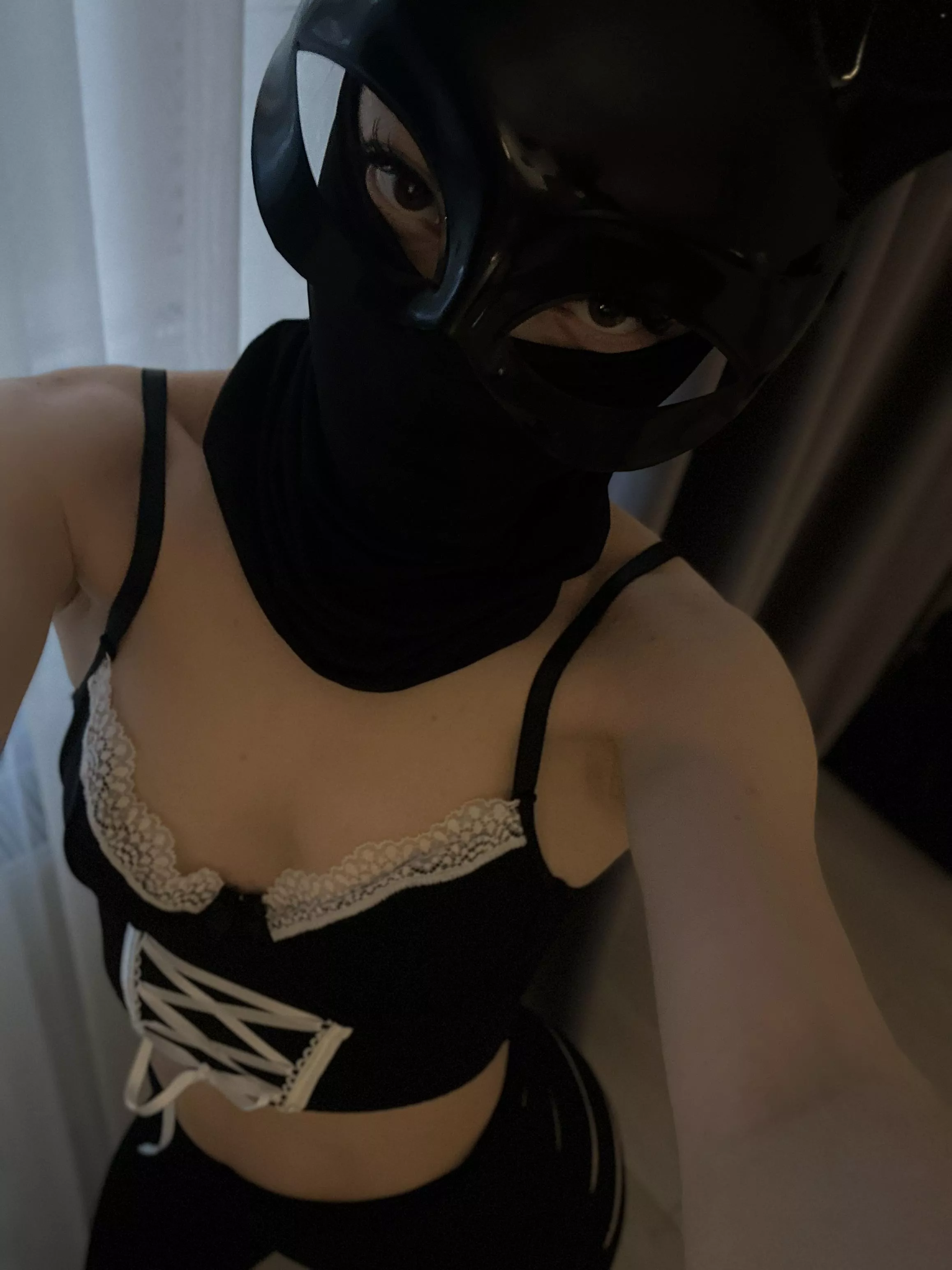 I always get bully by being flat chest almost posted by serapetal