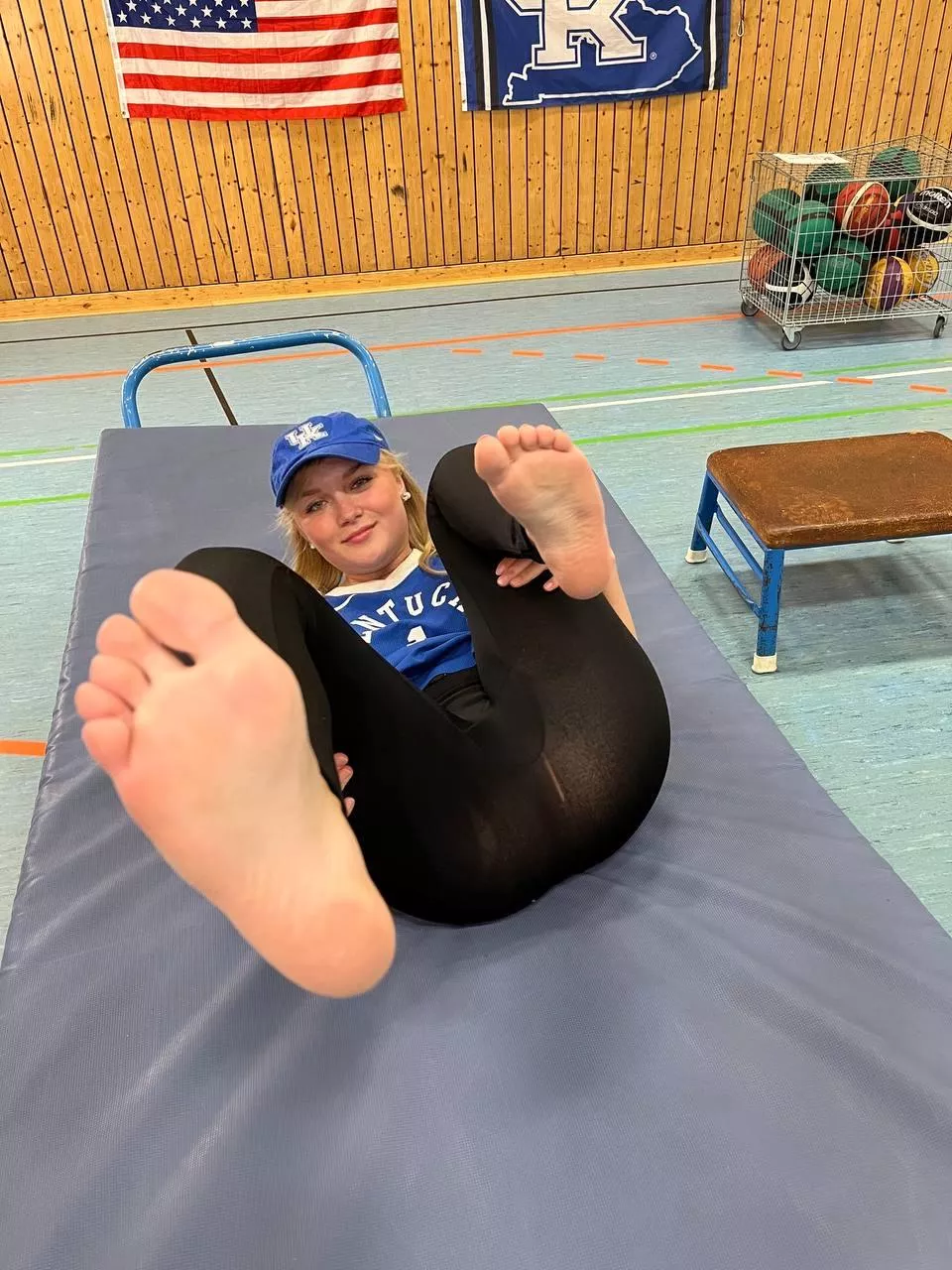 Idc if they are smelly, go on your knees and lick them sissy posted by glmicha