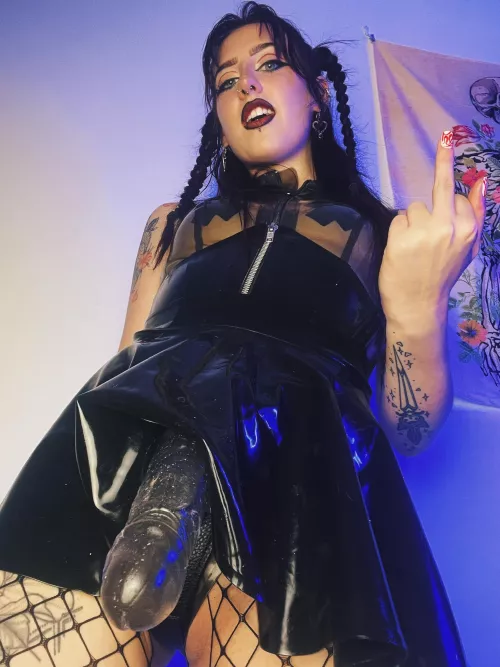 I'll stretch you out for my huge cock by itsivyfox