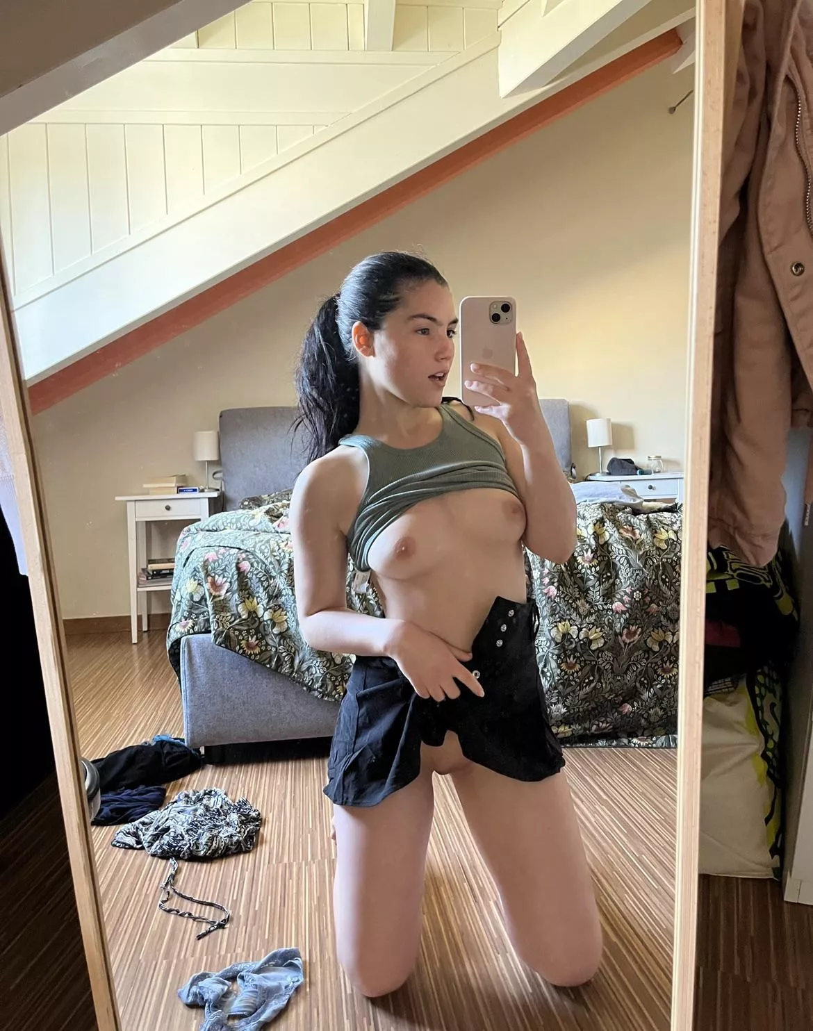 in case nobody has sent you a nude yet today posted by moonlightitaly