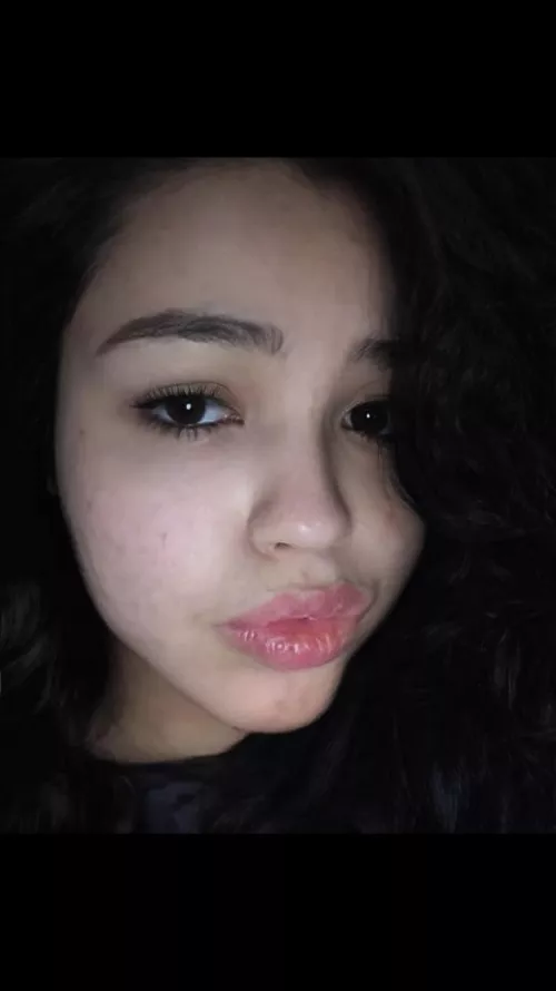 Kiss mommy 💋now  by Sissyslut638494