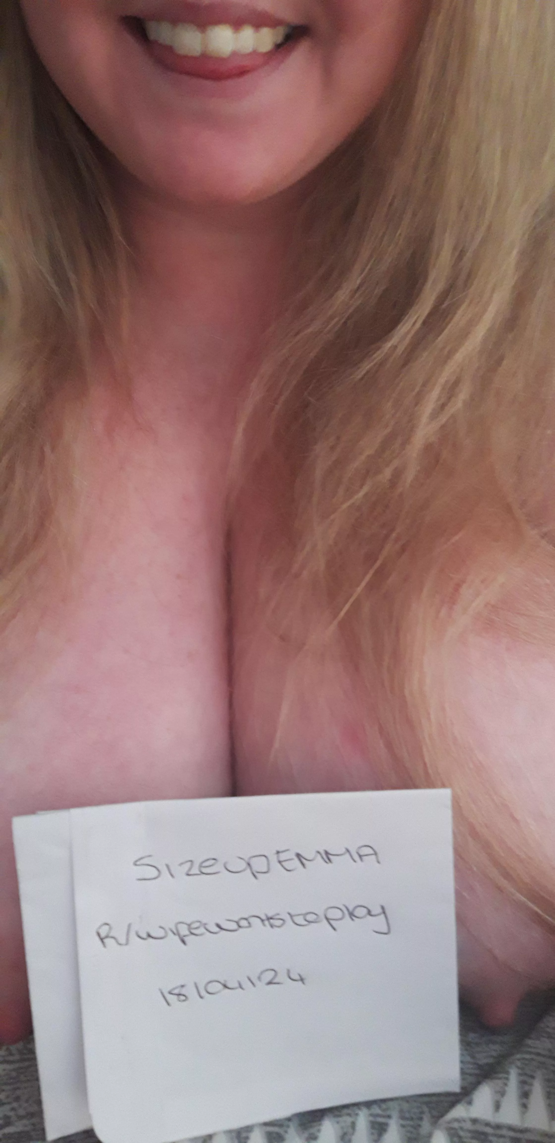 Looking for verification & someone to play with😏 posted by Sizeupemma