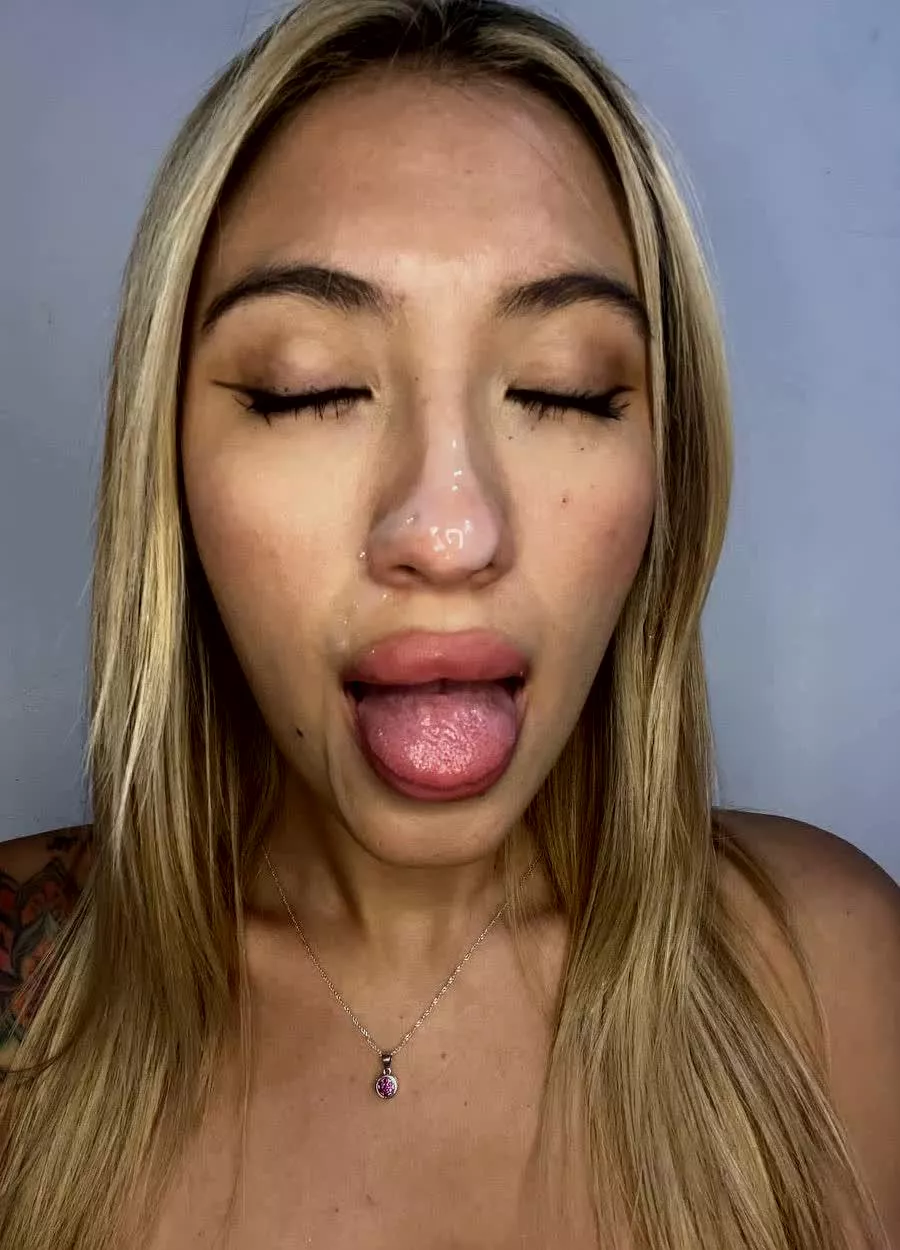 love to eat all the cum there is posted by acoga123