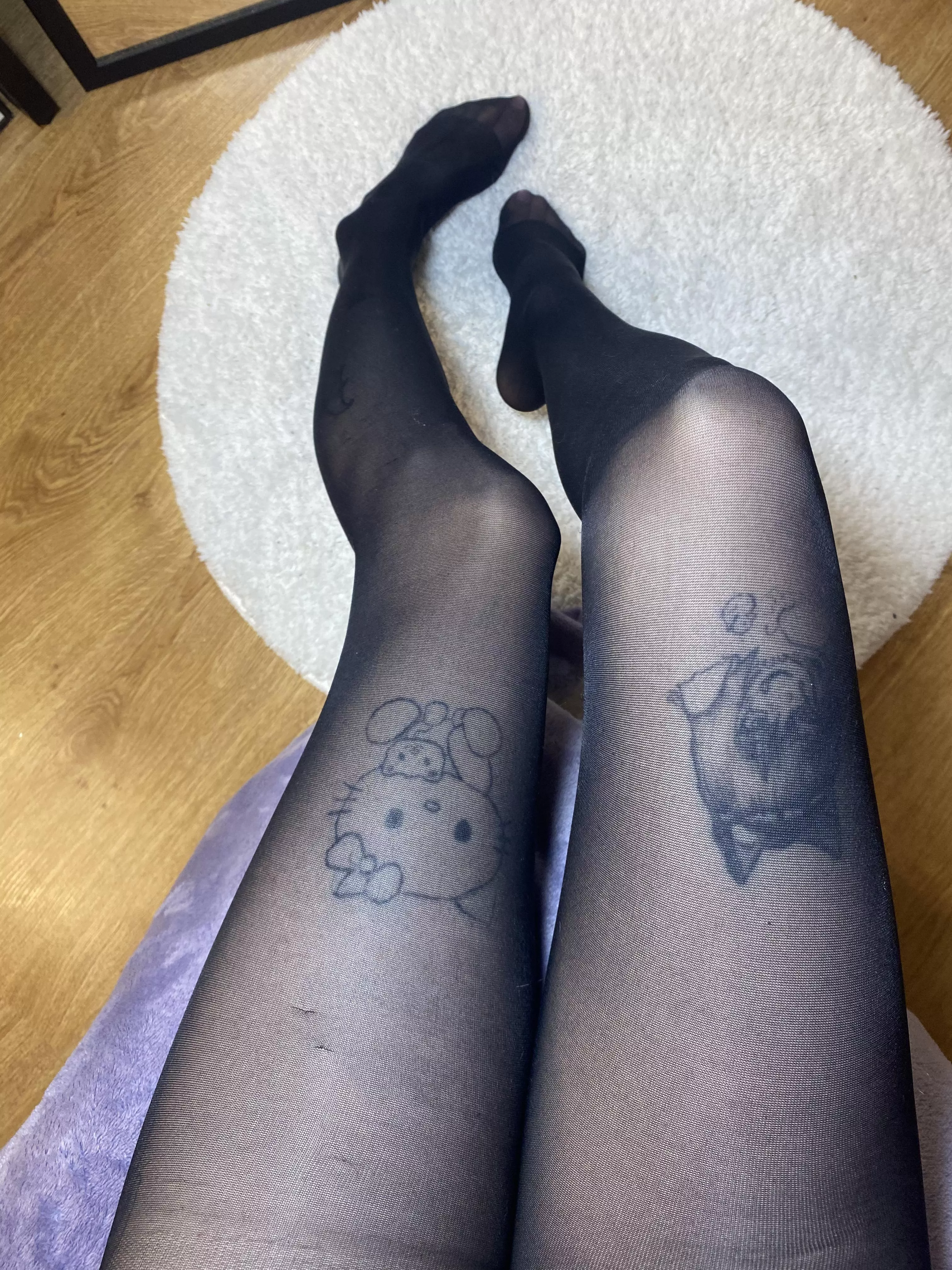 My legs are for your shoulders posted by My_Butterfly_Effect