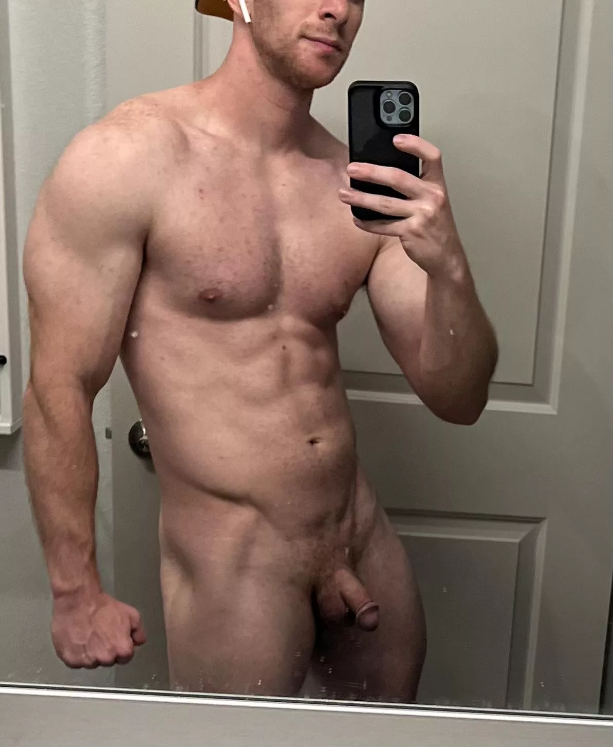 Naked after the gym posted by austininaustintx