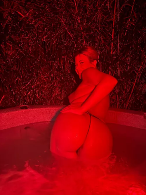 Nearly 40, very naughty Milf  by FrankieFiestyMilf