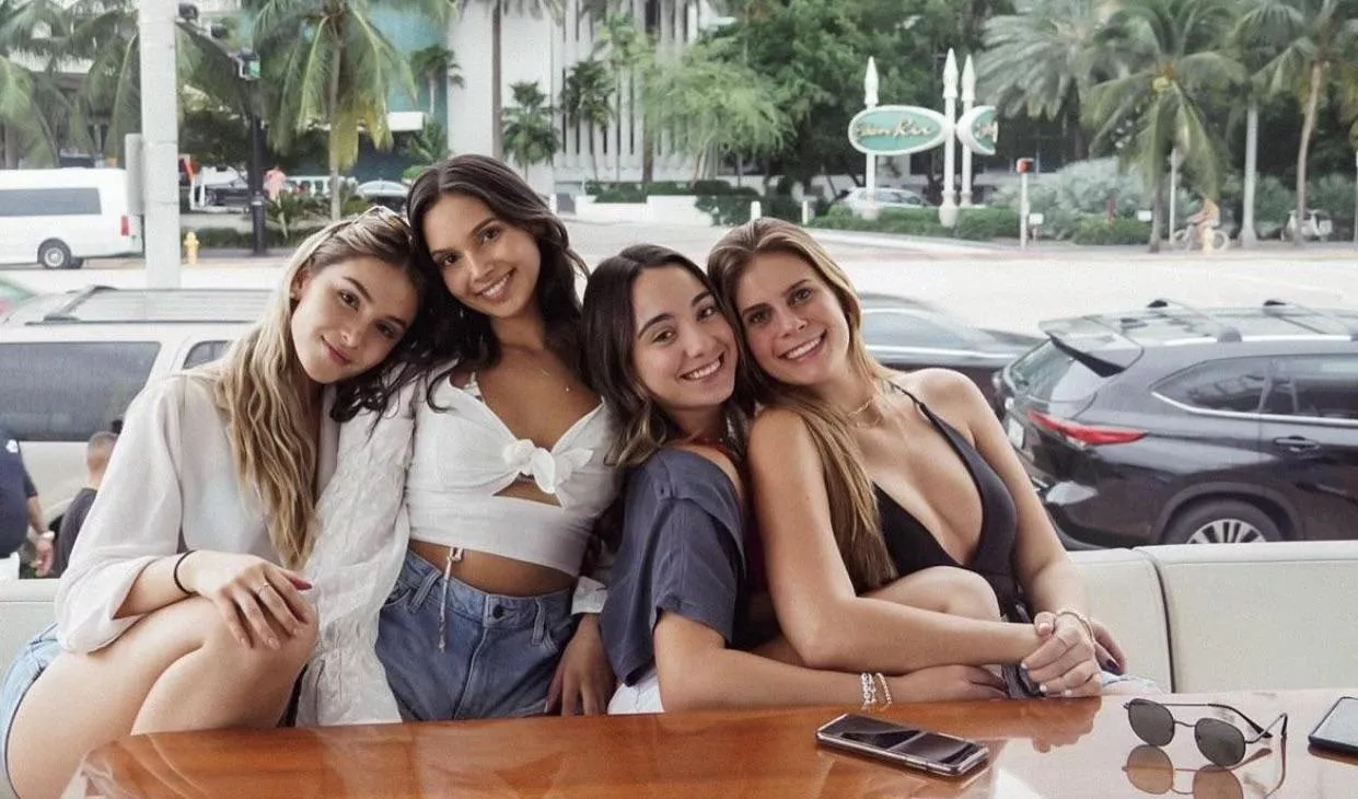 Pick one [4] posted by tennisa_zelal