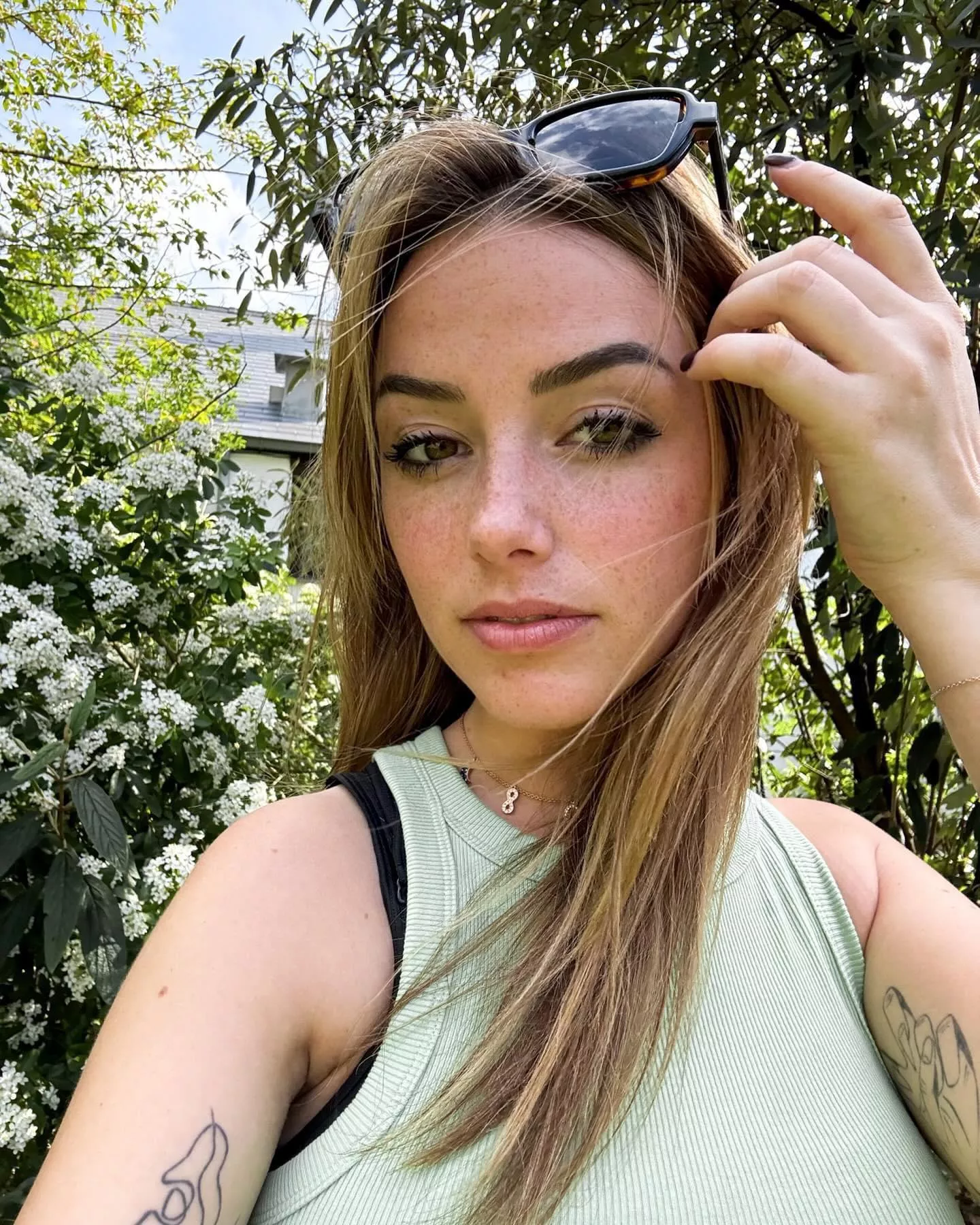 Shauna Dewit posted by Frankg145