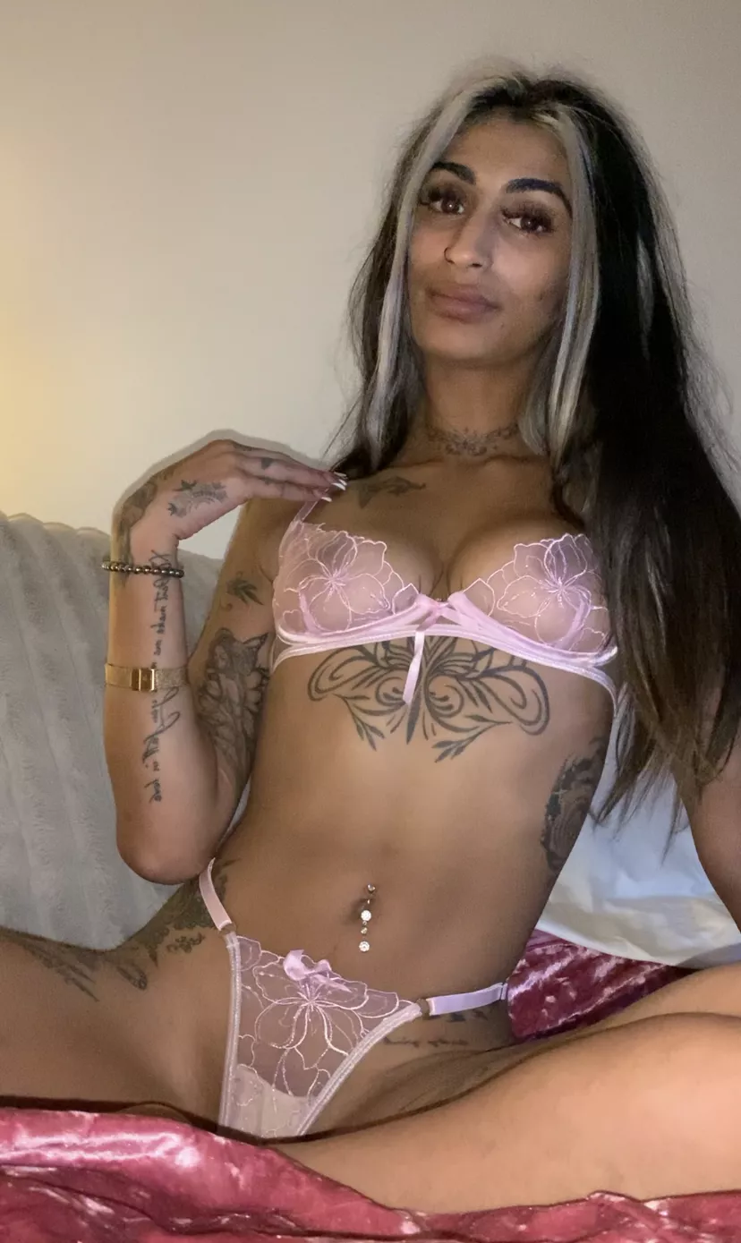 Taste me.. I taste delicious posted by sobeautiful_x