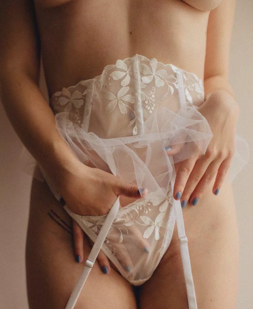 there is nothing more attractive than a garter belt on a beautiful woman's body posted by kalaturanastasi_1111