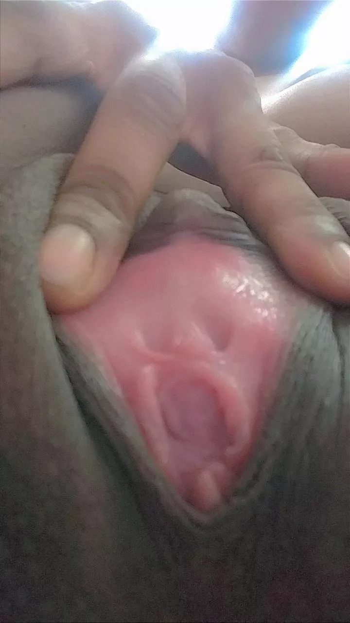 There is plenty of chocolate to go around 😌💦👅 posted by imaniih4_20