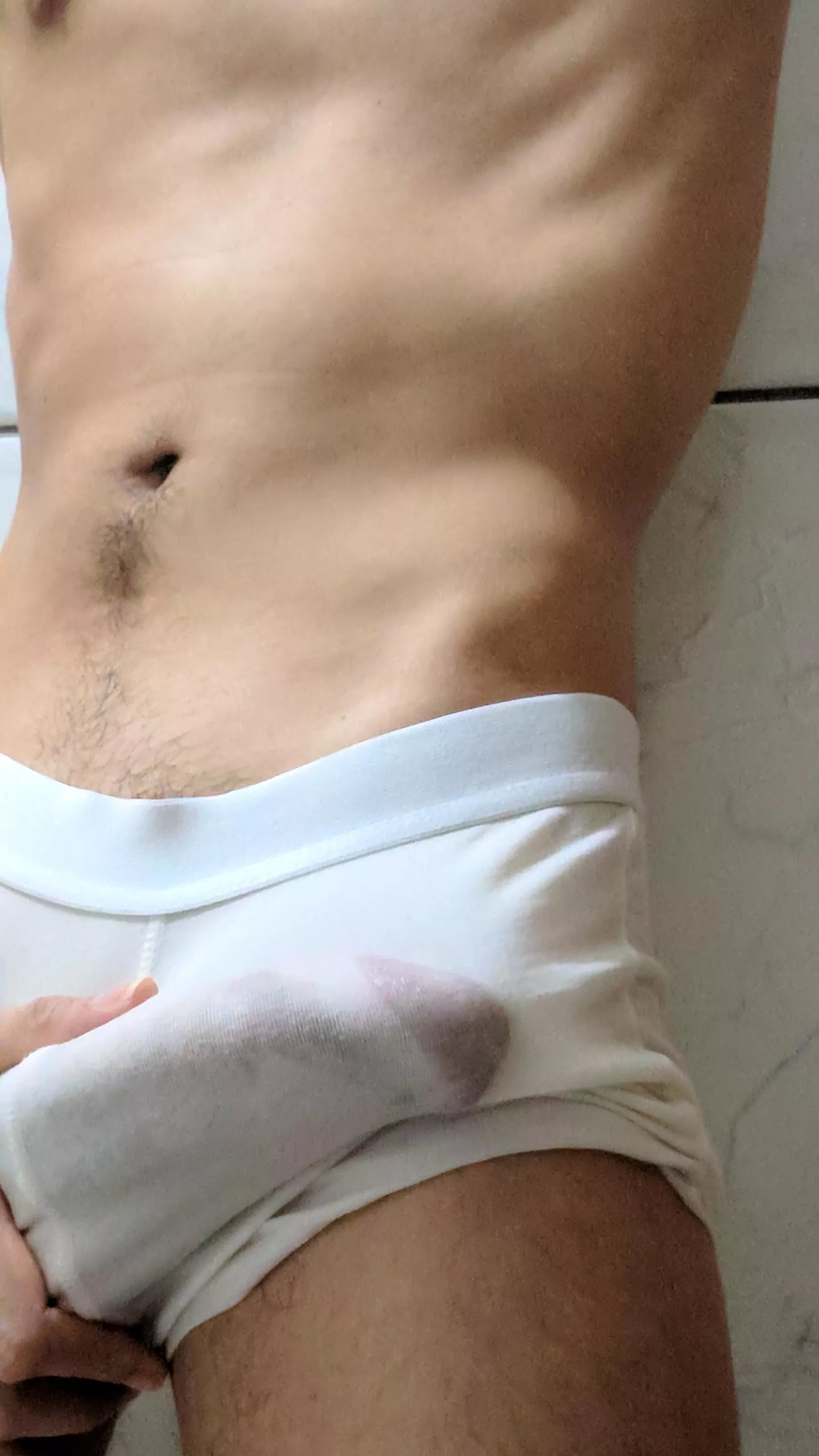 Wet? posted by fuzzydream_hc